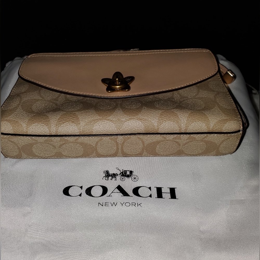Coach signature exotic leather mix clutch - Picture 2 of 5